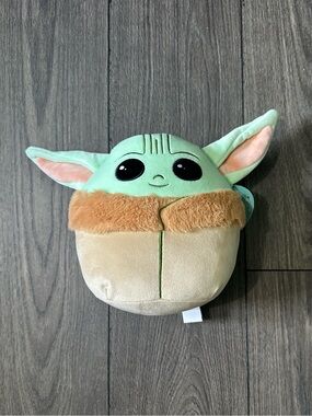 Grogu Squishmallow - Starwars the Mandalorian